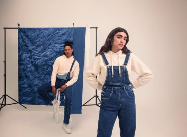 Coleções de jeans da Youcom trazem matéria-prima reciclada e reforçam compromisso com moda circular